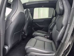 Tesla Model Y L Long Range All-Wheel Drive - ფოტო 5