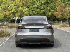 Tesla Model Y 2022 Facelift Long Range All-Wheel Drive - ფოტო 3
