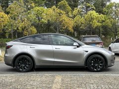 Tesla Model Y 2022 Facelift Long Range All-Wheel Drive - ფოტო 5