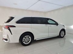 Toyota Grevias 2.5L Hybrid Comfort Edition - ფოტო 15