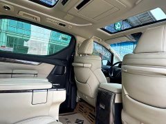 Toyota Vellfire Crown Hybrid 2.5L HV Luxury Edition - ფოტო 9