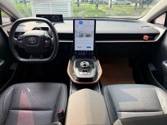 Toyota bZ3 616km Long Range Premium - ფოტო 10