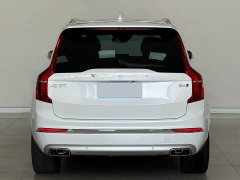 Volvo XC90 B6 Intelligent Luxury 7-Seater - ფოტო 6