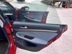 Volkswagen Lingdu L 280TSI DSG Dazzling Red Edition - ფოტო 8