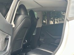 Tesla Model Y Long Range All-Wheel Drive - ფოტო 8