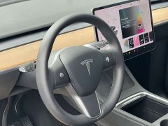 Tesla Model Y Long Range All-Wheel Drive - ფოტო 7