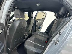 Volkswagen Golf 2023 280TSI DSG R-Line Lite - ფოტო 19