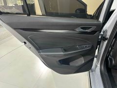 Volkswagen Golf 2023 280TSI DSG R-Line Lite - ფოტო 9