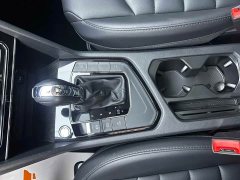 Volkswagen Touareg 2021 280TSI FWD Luxury - ფოტო 10