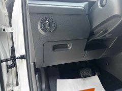 Volkswagen Touareg 2021 280TSI FWD Luxury - ფოტო 16