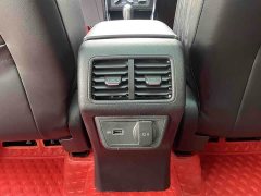 Volkswagen Jetta VS7 Panda Edition 1.4T Automatic Deluxe Pro - ფოტო 16
