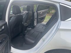 Buick Regal 25T Premium Comfort Edition - ფოტო 10