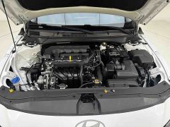 Hyundai Elantra 1.5L CVT GLX Elite - ფოტო 18