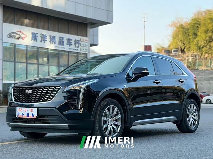 Cadillac XT4 28T FWD Luxury