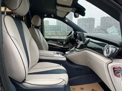 Mercedes-Benz V-Class 2021 V 260 L Long Wheelbase Luxury Edition - ფოტო 8