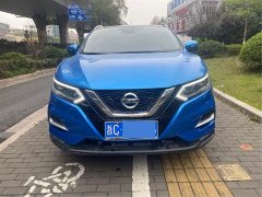 Nissan Qashqai 2.0L CVT Luxury - ფოტო 2