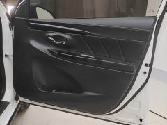 Toyota Yaris L Zhixuan X 1.5L CVT Luxury Plus - ფოტო 16