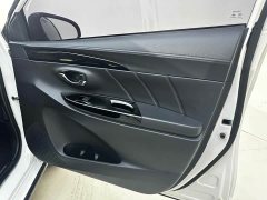 Toyota Yaris L Zhixuan X 1.5L CVT Luxury Plus - ფოტო 8