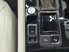 Volkswagen Viloran 2020 330TSI Luxury - ფოტო 10
