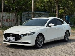 Mazda3 Axela 2.0L Automatic Elegant Edition - ფოტო 1