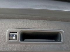 Toyota Sienna 2021 2.5L Hybrid Premium Edition - ფოტო 11