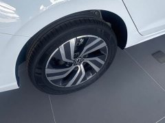 Volkswagen Bora 200TSI DSG Comfort Navigation Edition - ფოტო 6
