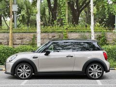 BMW MINI 1.5T COOPER Artist - ფოტო 15