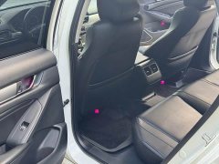 Honda Accord 2018 260TURBO Elite National V - ფოტო 12