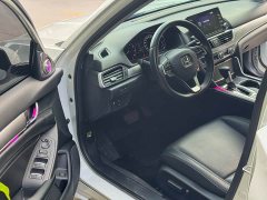 Honda Accord 2018 260TURBO Elite National V - ფოტო 7