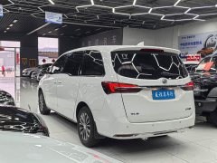 Buick GL8 Land Business Class Smart Edition - ფოტო 6