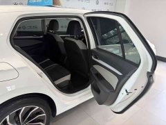 Volkswagen Golf 2023 280TSI DSG Pro - ფოტო 6