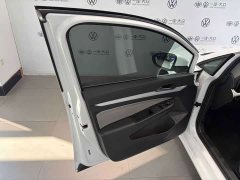 Volkswagen Golf 2023 280TSI DSG Pro - ფოტო 8
