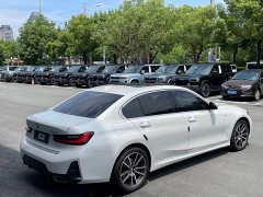 BMW 3 Series 325Li M Sport Package - ფოტო 20