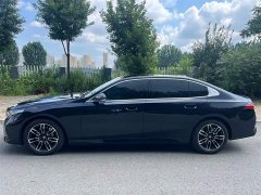 BMW 5 Series 530Li xDrive M Sport Package - ფოტო 4