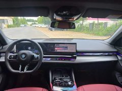 BMW 5 Series 530Li xDrive M Sport Package - ფოტო 7