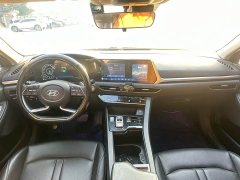 Hyundai Sonata 380TGDi Automatic 20th Anniversary Edition - ფოტო 9