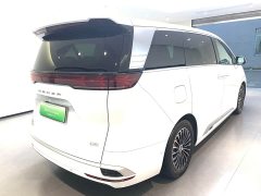 Denza D9 2022 DM-i 970 AWD Flagship - ფოტო 6