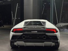 Lamborghini Huracán 2020 Huracán EVO RWD - ფოტო 3