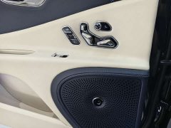 Bentley Flying Spur 4.0T V8 Standard Edition - ფოტო 14
