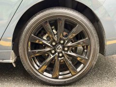Mazda3 Axela 2.0L Automatic Elegant Black Obsidian Edition - ფოტო 11