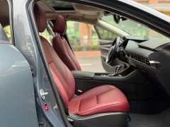 Mazda3 Axela 2.0L Automatic Elegant Black Obsidian Edition - ფოტო 7