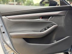 Mazda3 Axela 2.0L Automatic Elegant Black Obsidian Edition - ფოტო 9