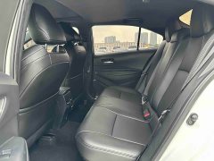 Toyota Corolla Hybrid 1.8H E-CVT Luxury - ფოტო 10