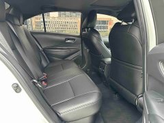 Toyota Corolla Hybrid 1.8H E-CVT Luxury - ფოტო 20