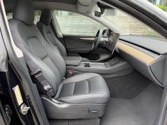 Tesla Model Y Rear-Wheel Drive - ფოტო 12