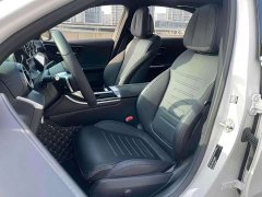 Mercedes-Benz C-Class Facelift C 200 L Sport Edition - ფოტო 6