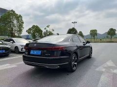Volkswagen Passat Facelift 330TSI Starry Sky Elite - ფოტო 6