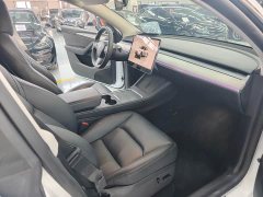 Tesla Model Y Rear-Wheel Drive - ფოტო 6