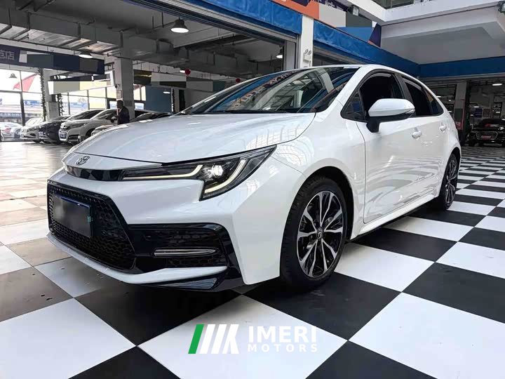 Toyota Corolla 1.8L CVT Sport - ავტომობილი ჩინეთიდან