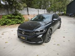 Volkswagen Passat 2024 330TSI Starry Sky Elite - ფოტო 1